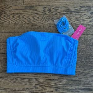 strapless(comes with straps)new bathing suit